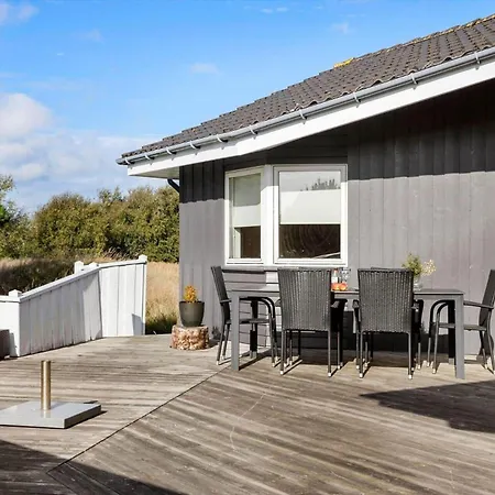 Tv1112-bindslev-haren-2 Holiday home *